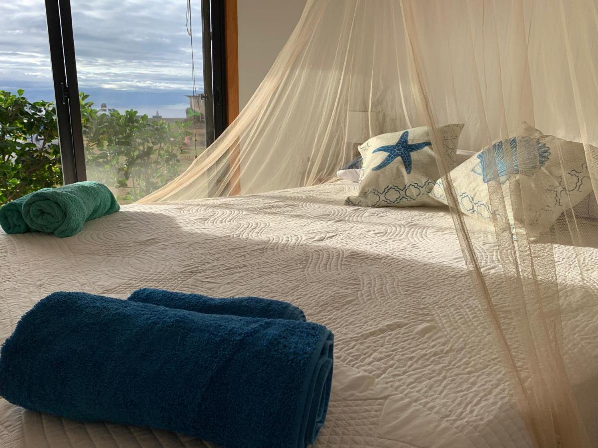 Cabanas & Hostal Tojika Hanga Roa Exteriér fotografie