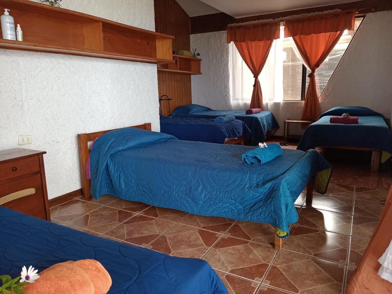 Cabanas & Hostal Tojika Hanga Roa Exteriér fotografie